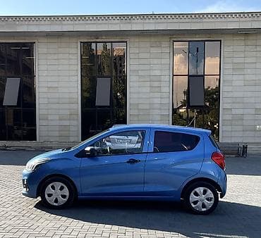 bcd com: Chevrolet Spark: 2016 г., 1 л, Хэтчбэк — 3