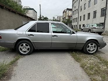 Продажа авто: Mercedes-Benz E-Class: 1994 г., 2.2 л, Автомат, Бензин, Седан — 6
