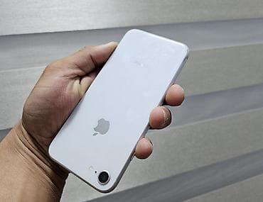 Техника и электроника: IPhone 8, Б/у, 64 ГБ, Серебристый, Чехол, 100 % — 10