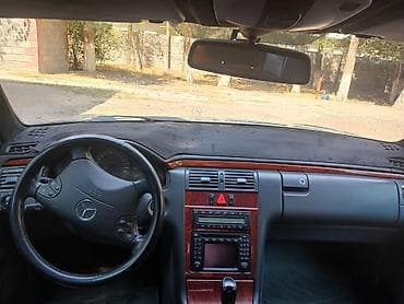 Продажа авто: Mercedes-Benz E-Class: 2001 г., Седан — 7