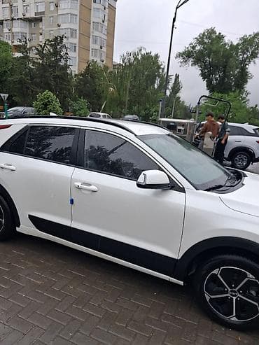киа ниро 2022 гибрид: Kia Niro: 2022 г., 1.6 л, Автомат, Бензин, Кроссовер — 4