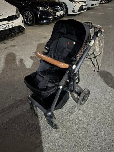 Коляска, цвет - Черный, Б/у