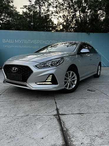 Hyundai Sonata: 2021 г., 2 л, Автомат, Газ, Седан