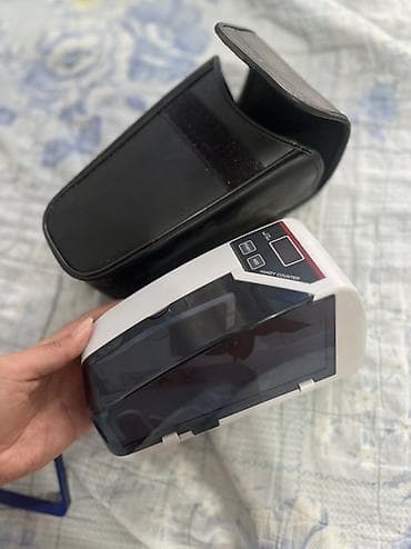 Карманный портативный счётчик банкнот на батарейках с сумкой-чехлом