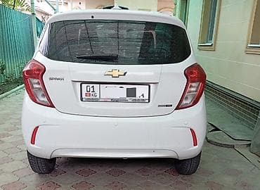 Chevrolet Spark: 2017 г., 1 л, Автомат, Гибрид, Хэтчбэк — 4