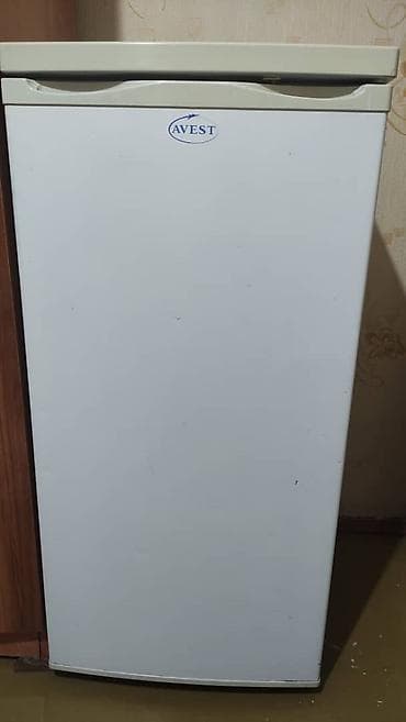 iphone sr: Холодильник Avest, Однокамерный — 1