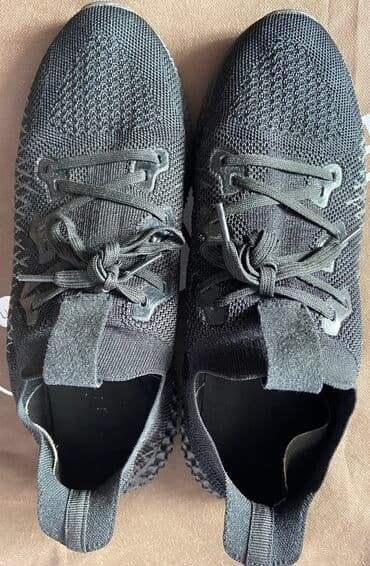 Продам мужские кроссовки 44, 45 размер