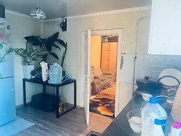 паркинг аренда: Сдается 2-х ком со всеми условиями внутри (пол дома) отдельно. Район — 3