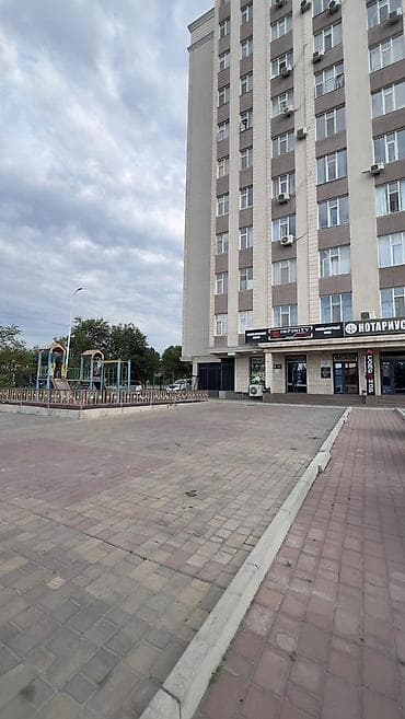 Коммерциялык мүлк: Сдается коммерческое помещение на первой линии по — 4