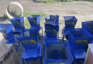 Контейнерлер: Кормоизмельчители/зернодробилки «ИЛБИРС» и «МОЛНИЯ» Назначение: - — 1