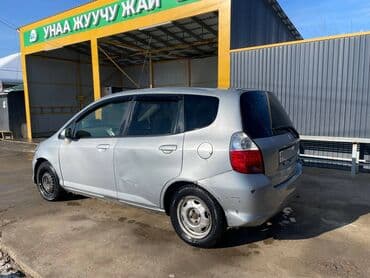 полики бишкек: Honda Fit: 2003 г., 1.3 л, Автомат, Бензин, Седан — 7