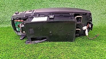 e65: Подлокотник Bmw 7-Series E65 ​ Марка: BMW Модель: 7-Series Кузов: E65 — 3