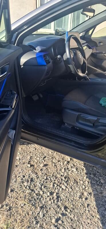 машина в рассрочку бишкек без первоначального взноса: Toyota C-HR: 2020 г., 2 л, Вариатор, Бензин, Кроссовер — 13