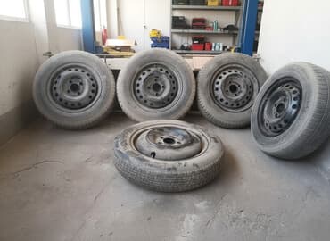 виндом диск: Колеса в сборе 175 / 75 / R 13, Зима, Б/у, Комплект, Легковые, Железные, отверстий - 4 — 1