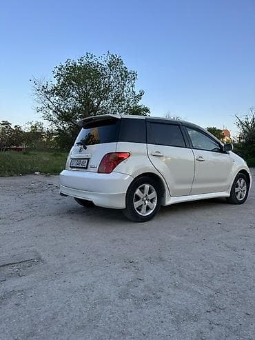 tayota funcargo: Toyota Ist: 2003 г., 1.3 л, Автомат, Бензин, Хэтчбэк — 3