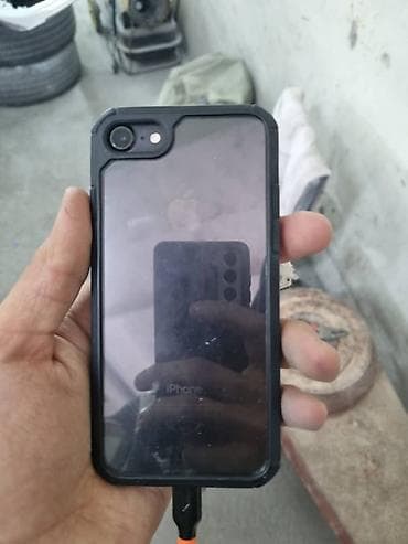 Apple iPhone: IPhone 7, Б/у, 128 ГБ, Черный, Чехол, 100 % — 2