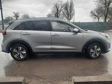 нарын авто: Kia Niro: 2021 г., 1.6 л, Автомат, Гибрид, Кроссовер — 3