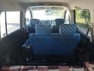 квадроцикл бензиновый: Honda Mobilio: 2004 г., 0.2 л, Автомат, Бензин, Минивэн — 3