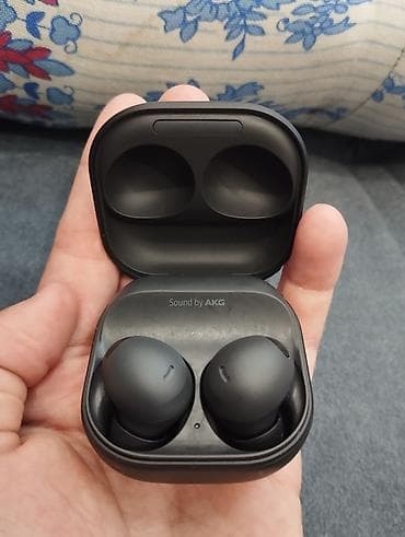 samsung galaxy a41: Вакуумные, Samsung, Б/у, Беспроводные (Bluetooth), Классические — 2