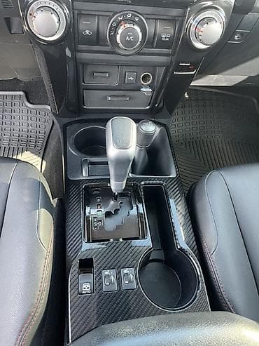 geely colray: Toyota 4Runner: 2020 г., 4 л, Автомат, Бензин, Внедорожник — 6