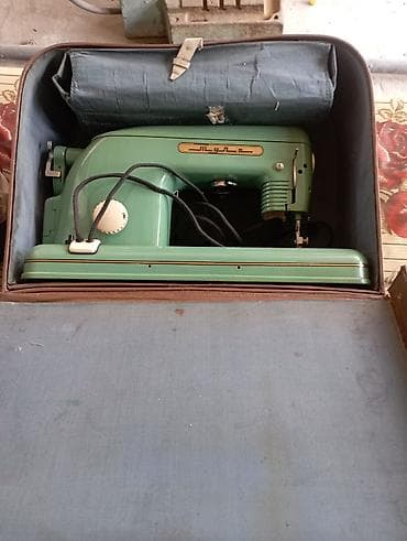 Швейная машина Электромеханическая at lalafo.kg Швейная машина Электромеханическая