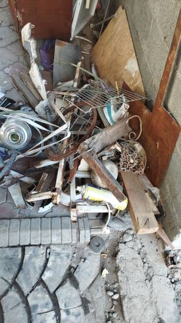 я ищу работу разнорабочий: Куплю чёрный металл самовывоз дорого темир темир темир алабыз — 1
