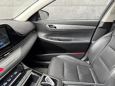 byd song plus: Hyundai Grandeur: 2021 г., Седан — 9