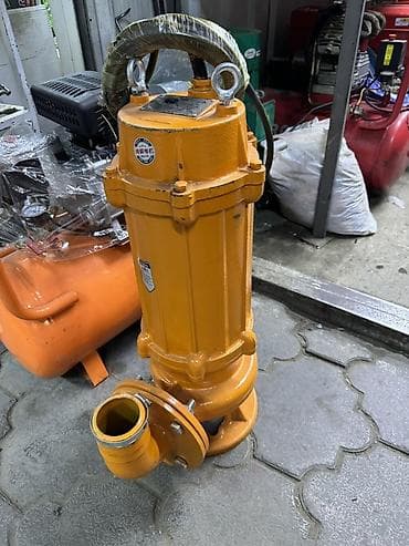 Погружной фекальный насос (канализационный) с режущим механизмом