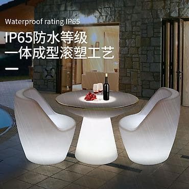 mini projector: Стол и стул для кафе — 3