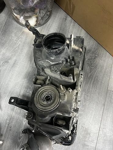 рещетка: Решетка радиатора Lexus Оригинал — 2