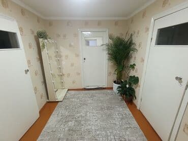 сдается комната: Койко-место, ХОСТЕЛ Каракол, Парковка, стоянка — 8