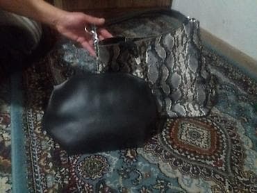 оптом барсетки: Женская сумка-шоппер с принтом под змеиную кожу + съемный внутренний — 2