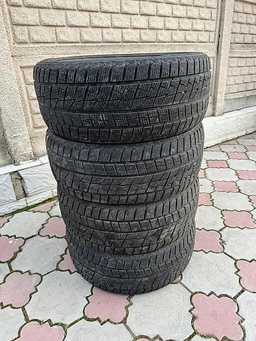 Шиналар жана дисктер: Шиналар 235 / 45 / R 17, Кыш, Колдонулган, Комплект, Жеңил унаалар, Fronway — 1