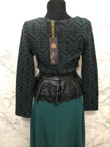 новогодние костюмы для детей на прокат в бишкеке: Вечерние платья туники . Цена договорная . Размеры разные . Пишите — 7