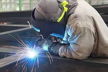 Обучение электрогазосварщиков Учебный центр «Профи» проводит at lalafo.kg Обучение электрогазосварщиков Учебный центр «Профи» проводит