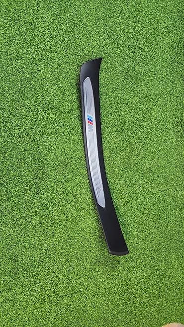 Накладка на порог е60 Задняя левая С дефектом Год 2006 В отличном