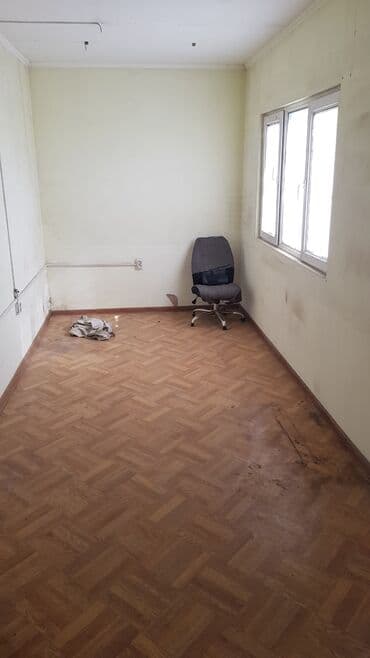 дом район бчк: Сдаю в аренду помещение два 40 т контейнера под офис, реставрацию — 3