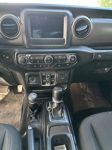 арзан машине: Jeep Gladiator: 2021 г., 3.6 л, Автомат, Бензин, Жол тандабас — 9