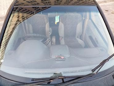 гранд хайландер: Toyota Gaia: 2000 г., Минивэн — 10