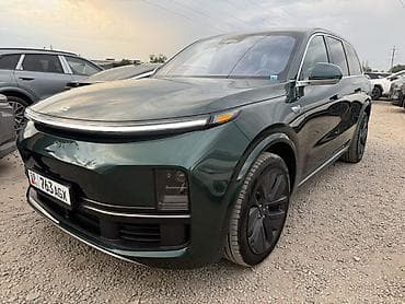 wuling mini ev: Lixiang L9: 2023 г., Гибрид, Внедорожник — 1
