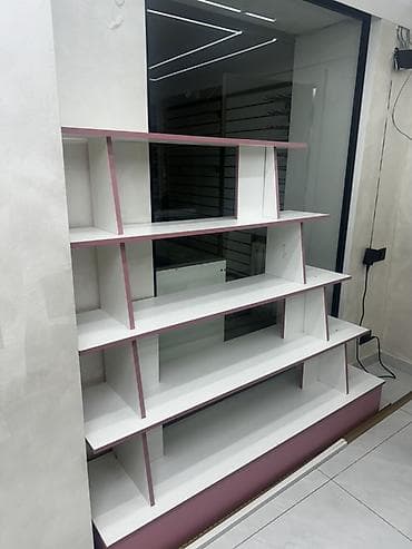 сдаю полку: Полка для магазина, ЛДСП — 2