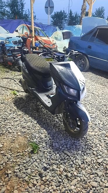 скутер маленкий: Скутер/мопед малокубатурный, городского типа. Основные характеристики — 3