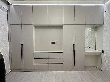 Стенка-шкаф, Тип стенки-шкафа: Модульная, Для спальни, Новый, Особенности: С отделением под телевизор at lalafo.kg Стенка-шкаф, Тип стенки-шкафа: Модульная, Для спальни, Новый, Особенности: С отделением под телевизор