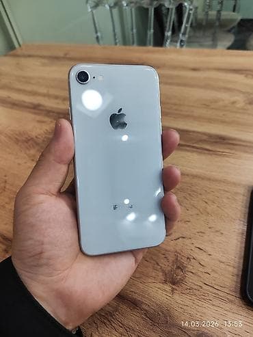 Realme: IPhone SE 2020, Белый, Чехол — 1