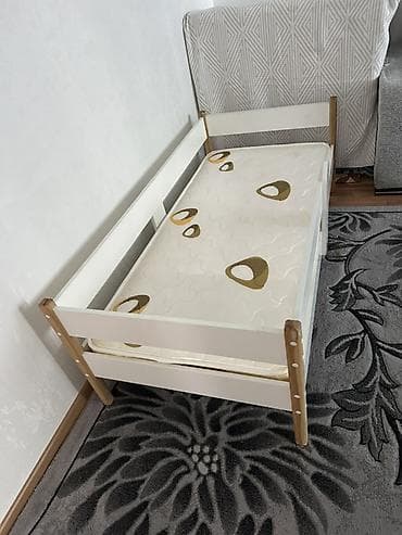 тумбочку для детей: Детская кровать с бортиками - Размер спального места: ориентировочно — 2