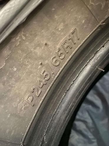 Диски: Комплект автомобильных шин, 4 шт. - Размер: P245/65 R17 (указано на — 2