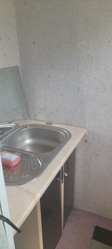 1 комнатные квартиры в бишкеке продажа: Дом, 90 м², 3 комнаты, Собственник, Евроремонт — 8