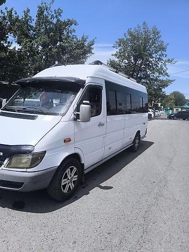 Унаа: Mercedes-Benz Спринтер: 2004 г., 2.2 л, Кол менен иштөөчү, Дизель, Бус — 2