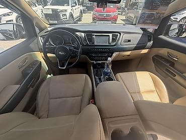 карниваль: Kia Carnival: 2019 г., 2.2 л, Автомат, Дизель, Минивэн — 4