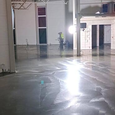 заливка пола: Стяжка Бесплатная консультация Больше 6 лет опыта — 1